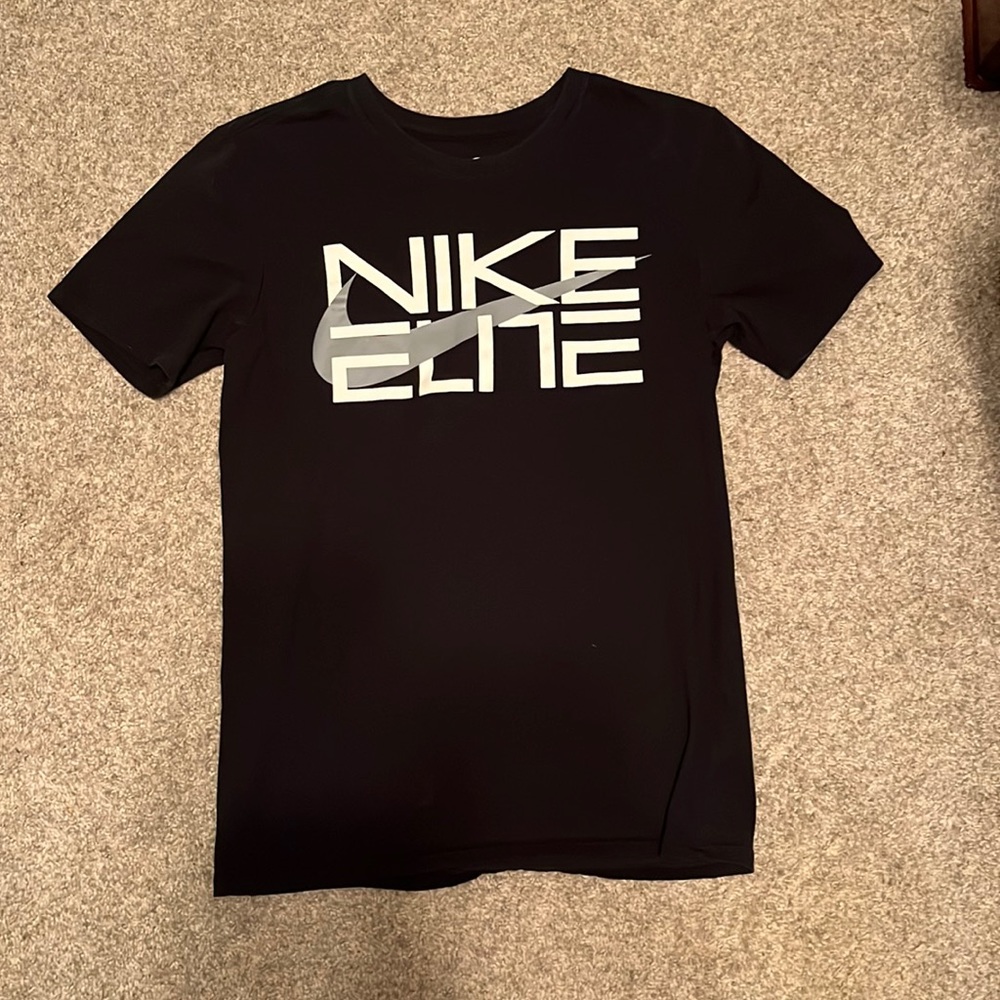 Nike mens t shirt